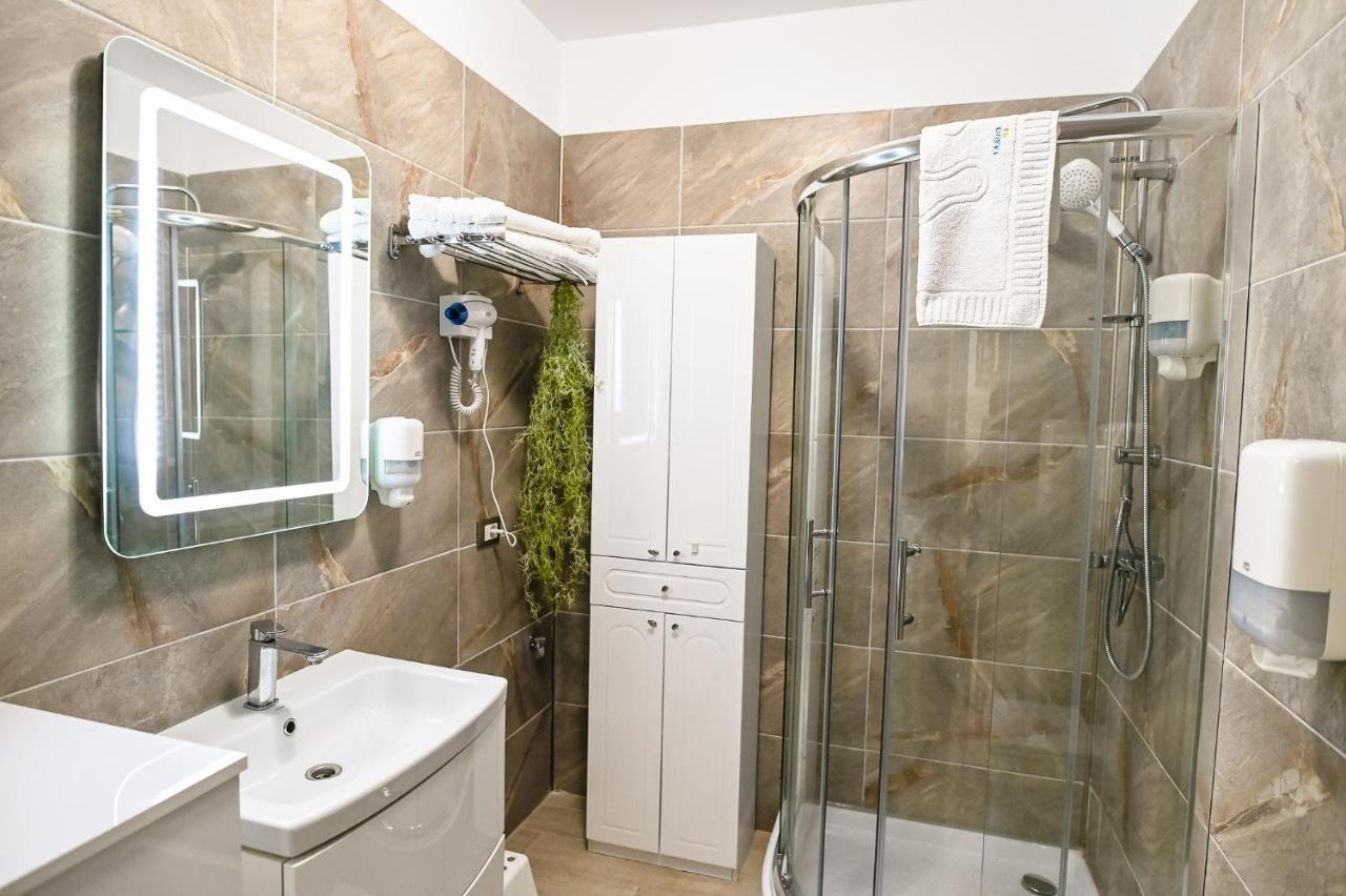 Teemo Beach Apartment, Alezzi Beach Resort Неводарі Екстер'єр фото